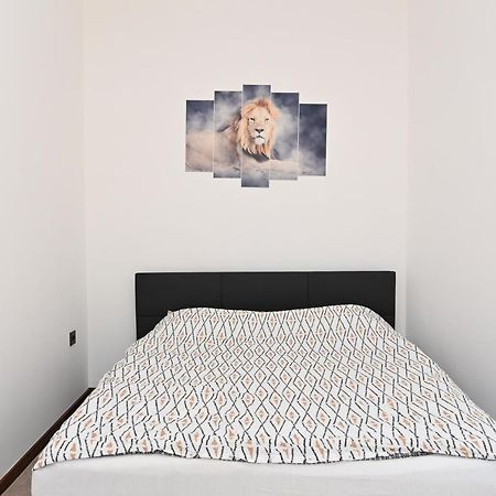 Tyson Apartman Rijeka Lägenhet Exteriör bild