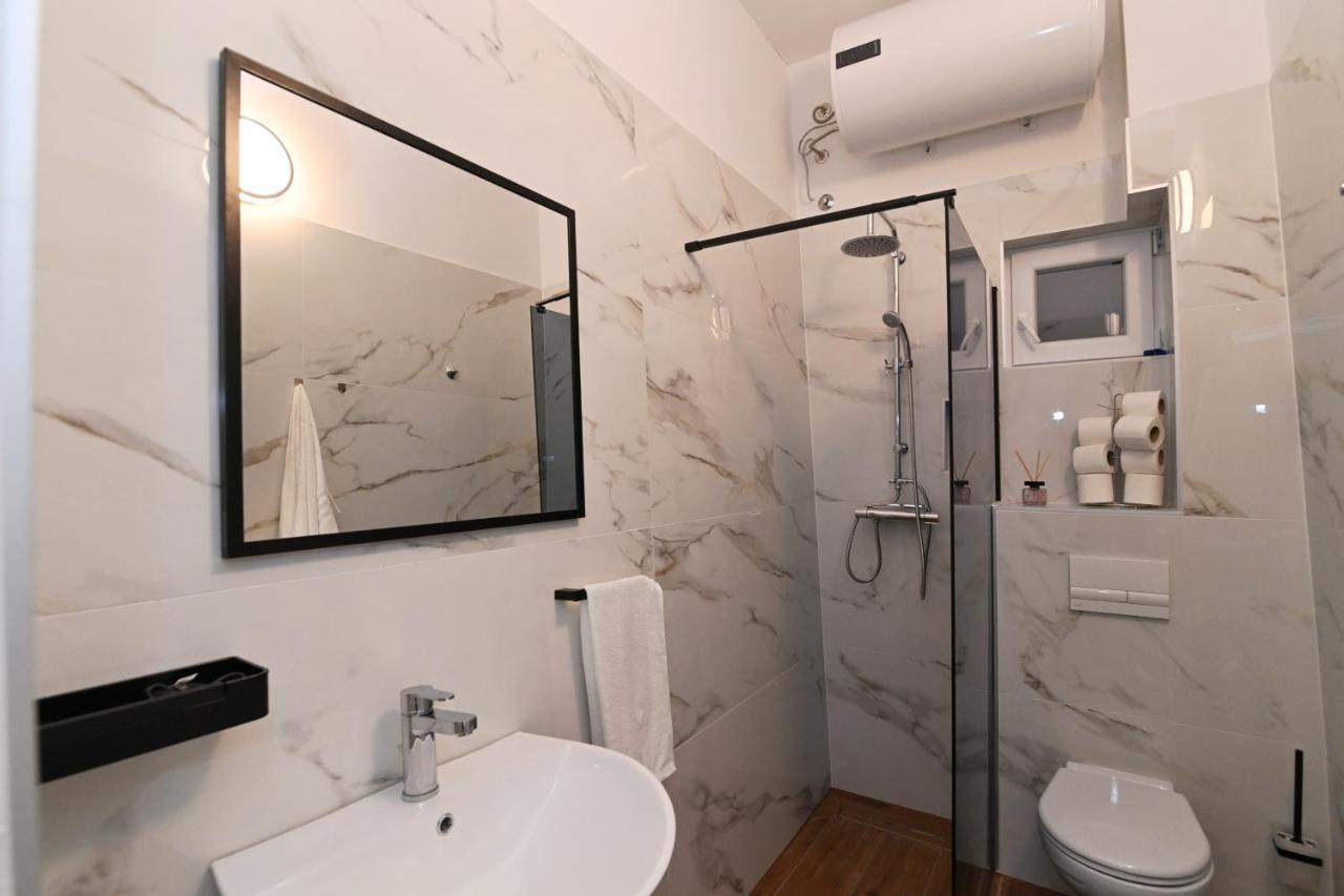 Tyson Apartman Rijeka Lägenhet Exteriör bild