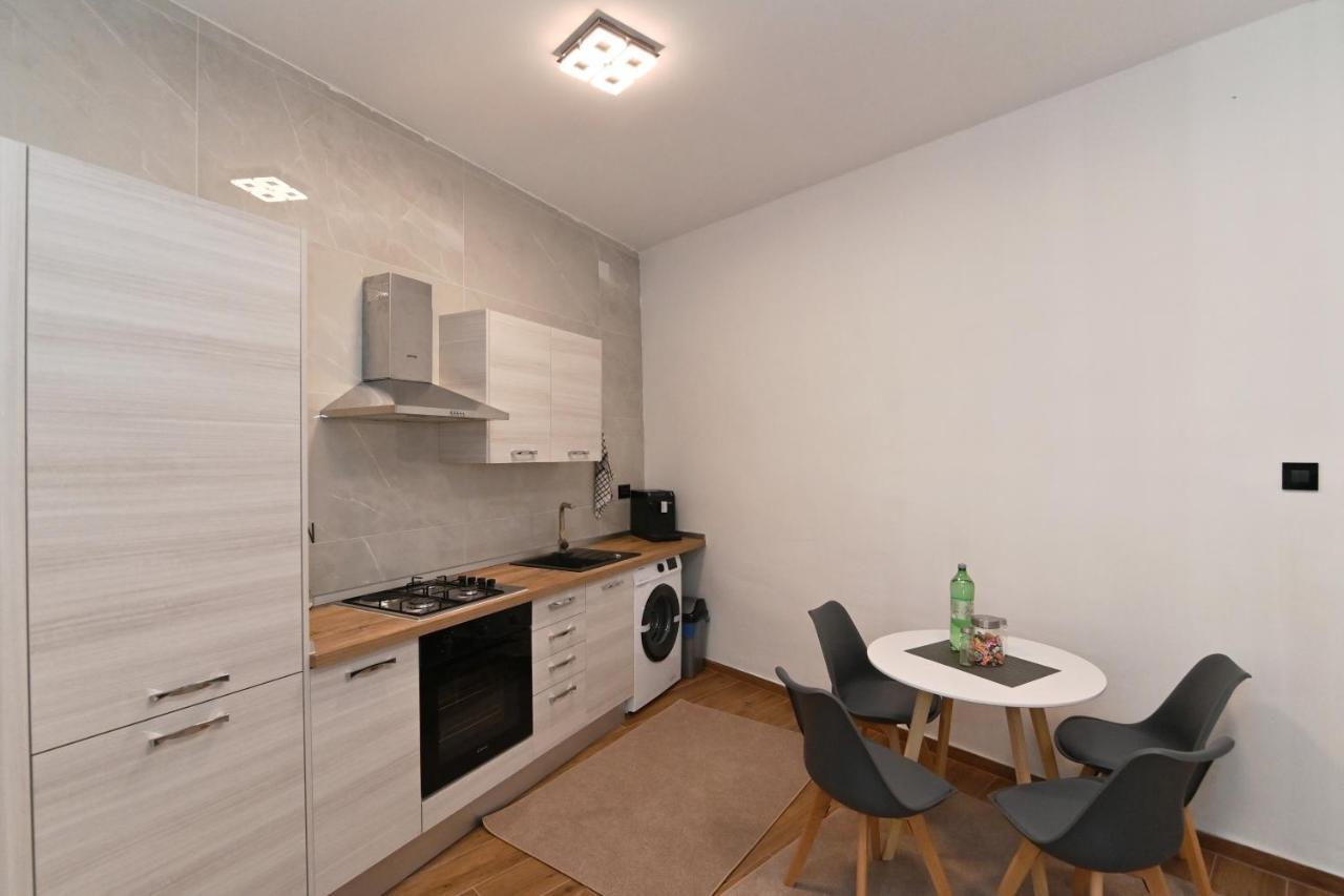 Tyson Apartman Rijeka Lägenhet Exteriör bild
